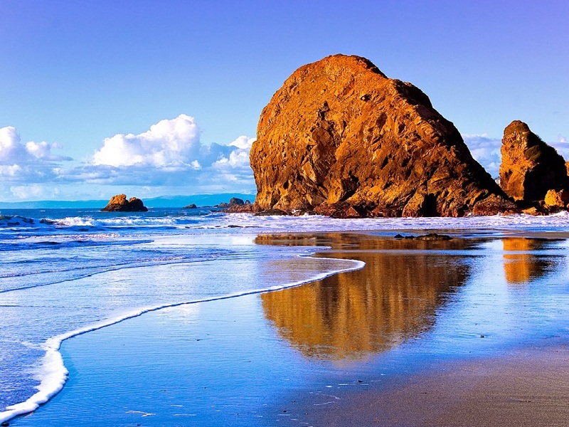 Ultimate Tourist Places in India 2025: 12 Breathtaking Destinations