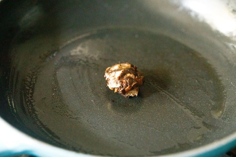Homemade Curry Leaves Powder Recipe (Karuveppilai Podi): The Ultimate South Indian Spice Blend Guide 2024