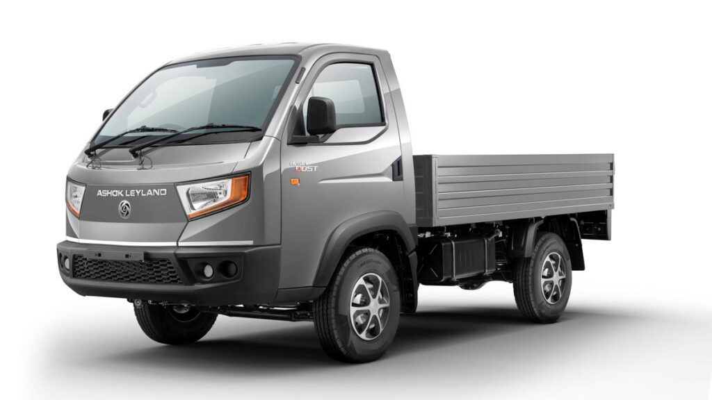 LCV Segment FY26 Growth: Indian Commercial Vehicles Set for Recovery