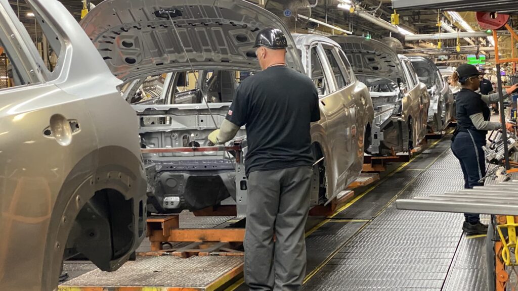 US Auto Tariffs Impact: Industry Faces $100 Billion Cost and Million-Vehicle Sales Drop
