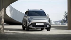 Kia introduces Carens Clavis in India