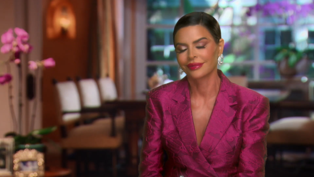 Lisa Rinna Postpartum Depression: Star Reveals Lisa Rinna Postpartum Depression: Star Reveals
