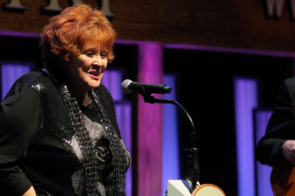 Lulu Roman sings at  Center Stage at The Opry celebrating Minnie Pearl