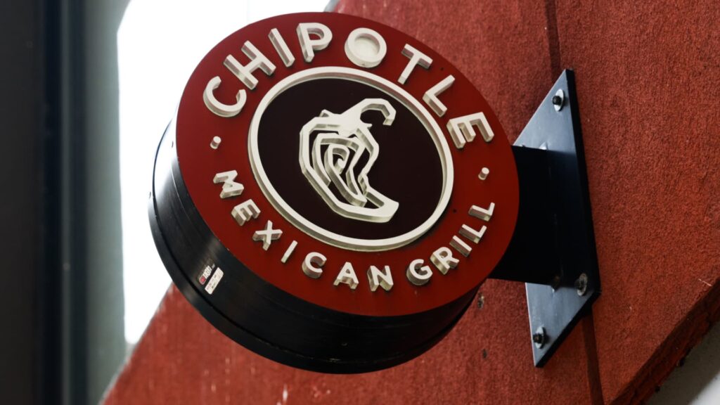Chipotle Mexican Grill (CMG) Q1 2025 earnings