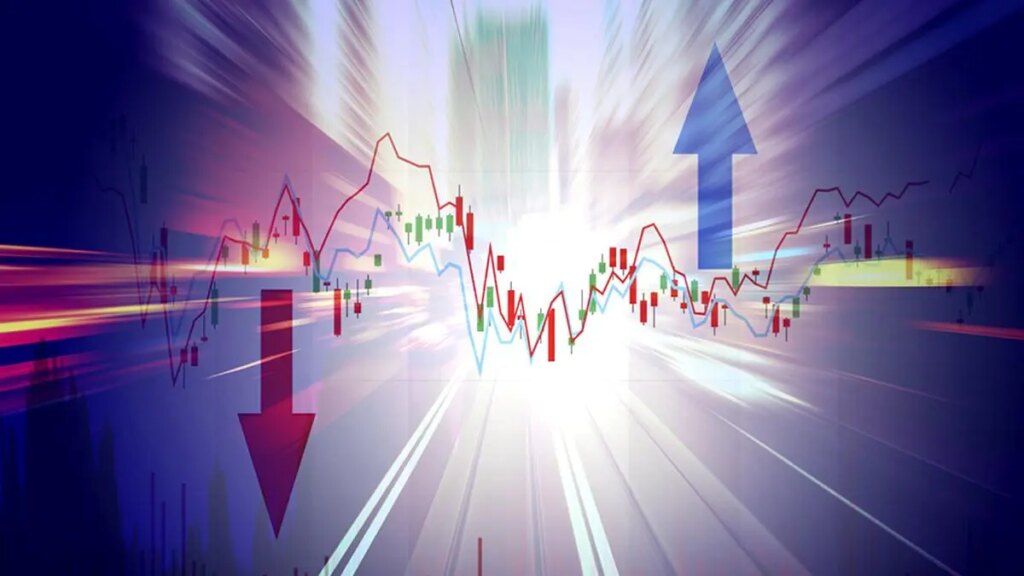Market Volatility Factors: Trump's Fed Criticism Rattles US Stocks While Indian Markets Show Resilience