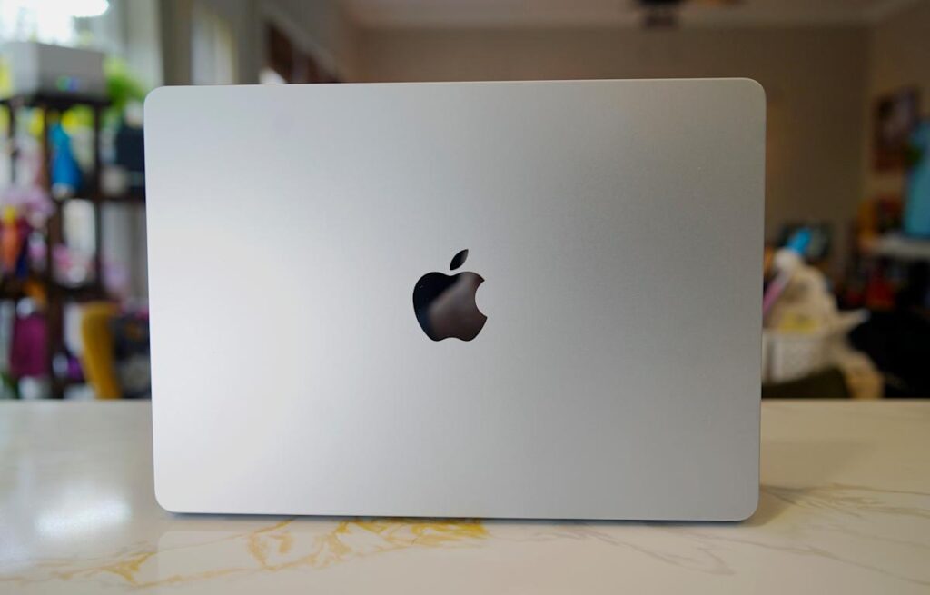 Is it a good time to move to Macs from Windows?