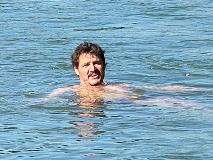 The Last of Us Behind The Scenes: Exclusive Photos Reveal Cast's Off-Camera Moments Pedro Pascal preparing for a scene