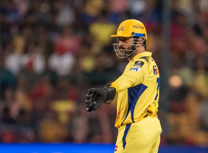 MS Dhoni Irked By CSK Star Amid Virat Kohli, RCB Carnage: 'Dekha Hai Kabhi...' - Watch
