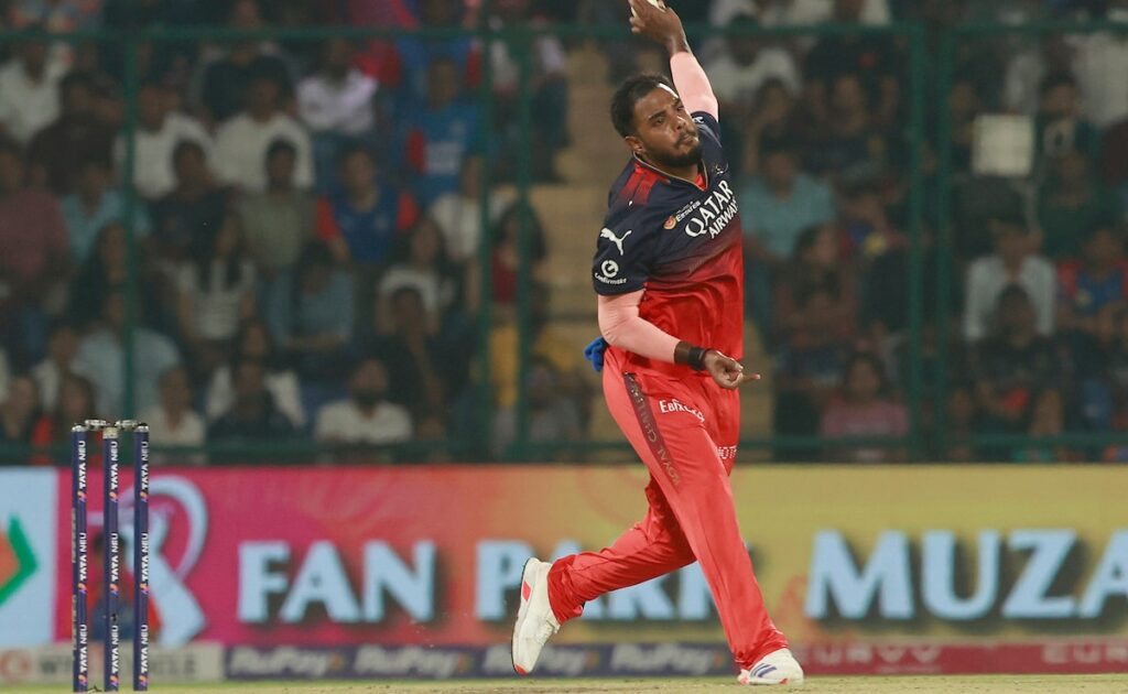 RCB vs CSK IPL 2025: Yash Dayal's Last Over Heroics Seal Thrilling Victory | Cricket News RCB Coach Dinesh Karthik Praises "Diligent" Yash Dayal After Last Over Heroics vs CSK
