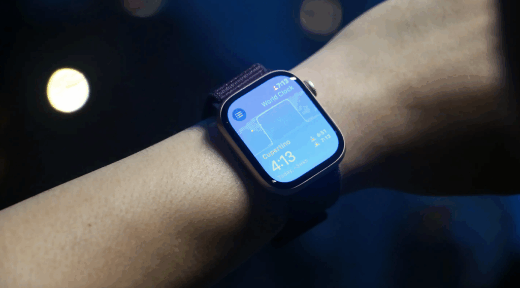 The Apple Watch Series 10 returns to a record low of $299 at Amazon and Best Buy
