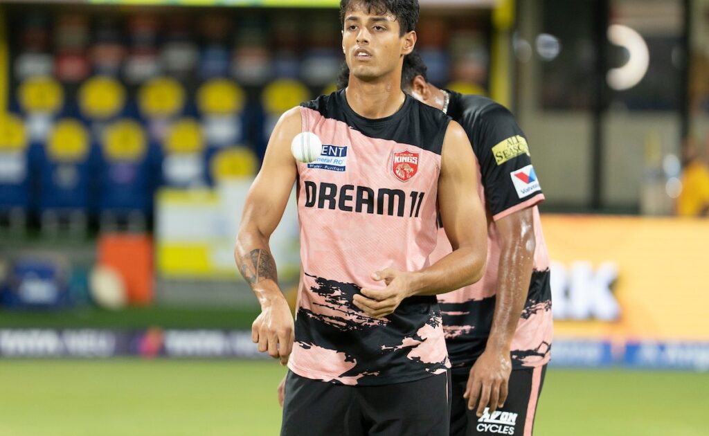 Young Cricket Stars Musheer Khan, Ayush Mhatre, and Suryansh Shedge Command Premium Prices at T20 Mumbai League Auction Musheer Khan, Ayush Mhatre, Suryansh Shedge Big Buys In T20 Mumbai League Auction