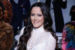 Jenelle Evans  attends the Indonesian Diversity FW19 Collections: 2Madison Avenue, Alleira Batik, Dian Pelangi and Itang Yunas front row during New York Fashion Week: The Shows at Industria Studios on February 7, 2019 in New York City.