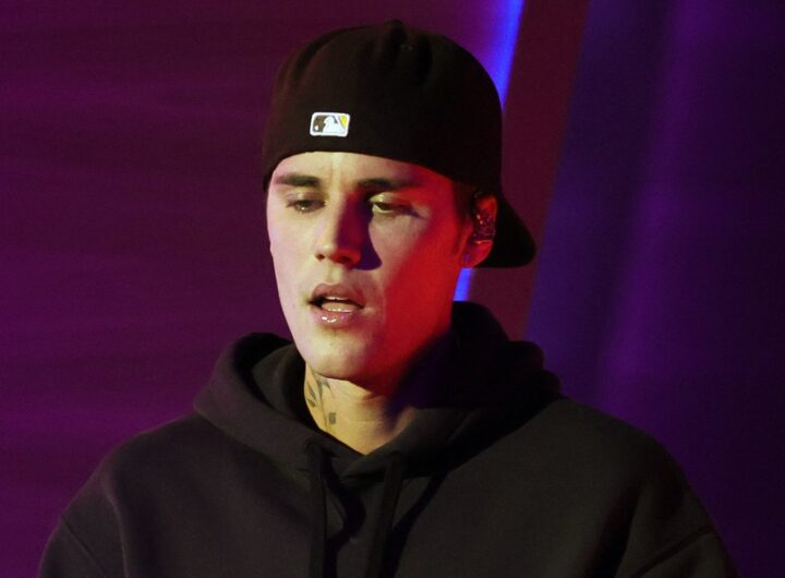 Justin Bieber Worries Friends with INSANE Spending: Report
