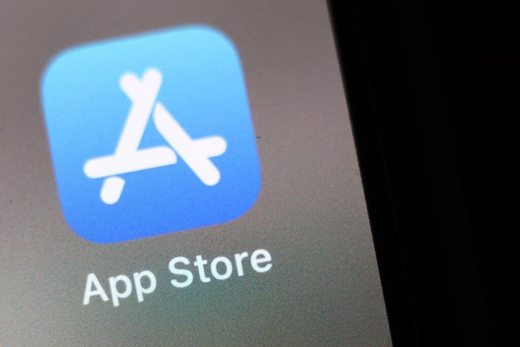 Apple updates its App Store guidelines to allow external payment options