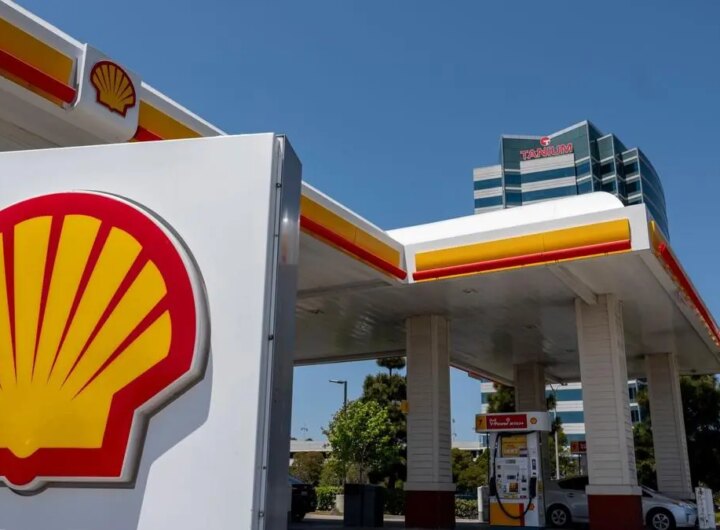 Shell analyses merits of deal Deal as rival’s stock slumps