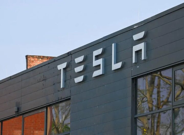 Tesla sales plunge 59% in April