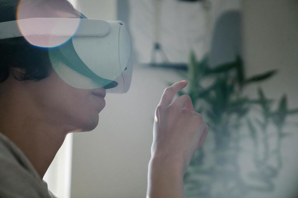 Virtual Reality in Healthcare: Transforming Patient Experience During Medical Treatments VR is helping to make daunting medical treatments more bearable for patients